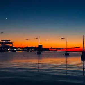 https://apartments-nadia-umag.in-istria.net