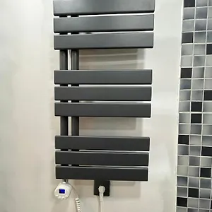 https://apt-bright-flat-with-balcony-kitchen-free-parking.find-berlin-hotels.com